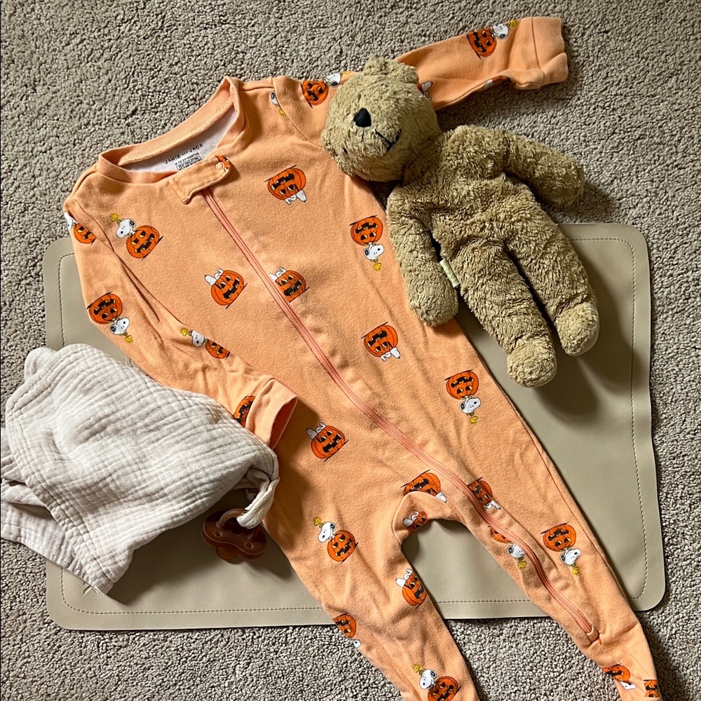 Janie and Jack Orange Pumpkin Print Kids Footie